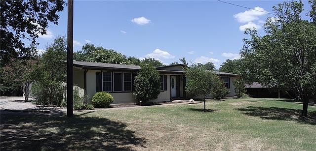 1st image of 912 Shady Bend Dr