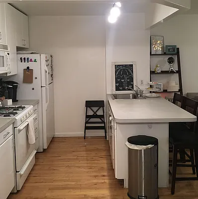 Rented by The Downtown LLC | media 28