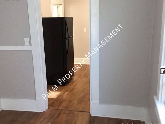 3rd image of 1020 E Anderson St APT 2C