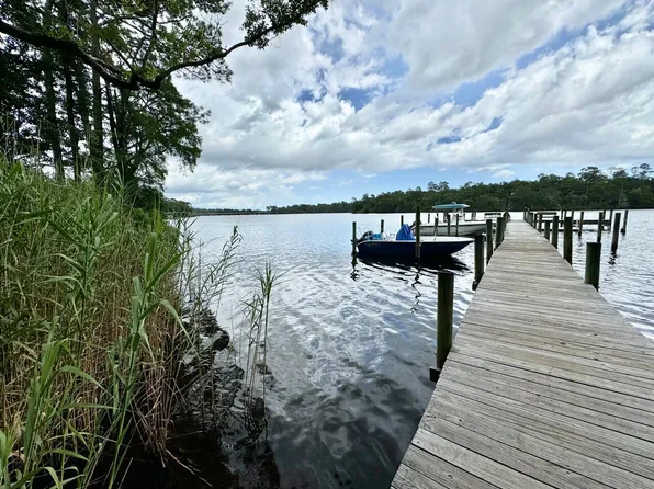 72 Hidden Cove Ln #72, Valparaiso, FL 32580