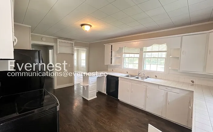 795 Heflin Ave E — Photo 8