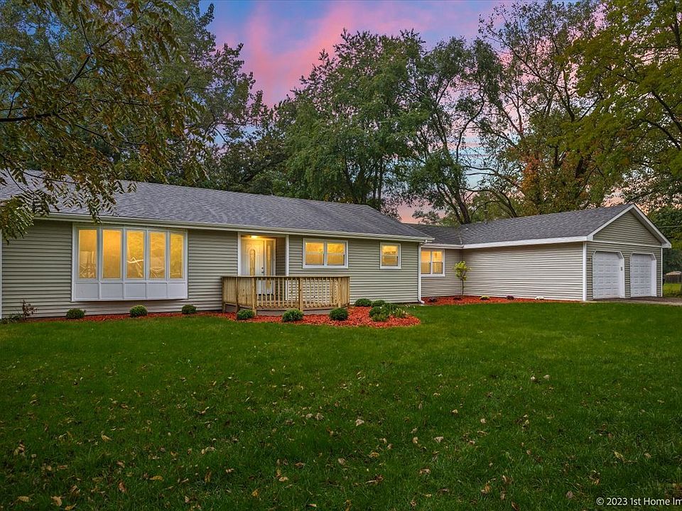 139 E 1st St, Braidwood, IL 60408 Zillow