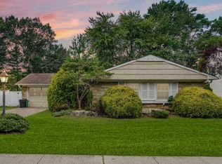 65 Oxford Ln, Aberdeen, NJ 07747