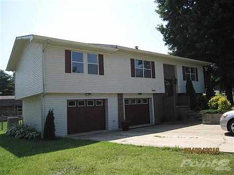 2nd image of 8002 Woodland Meadow Dr