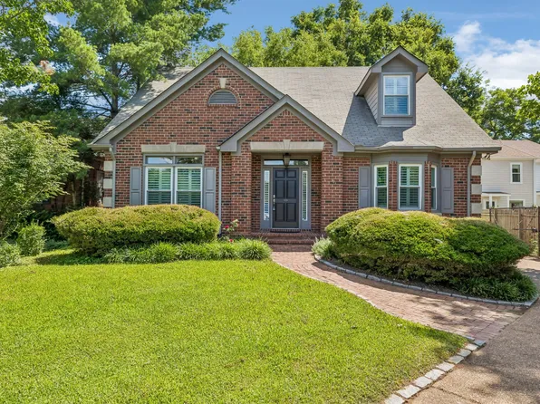 230 Harding Pl, Nashville, TN 37205