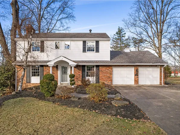 123 Highland Dr, McMurray, PA 15317