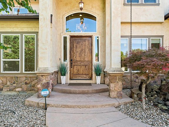 5th image of 683 W Indian Rocks St