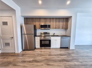101 Golden Eagle Rd #511, Waterloo, ON