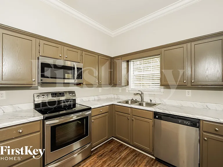 2843 Bridlewood Ter — Photo 6