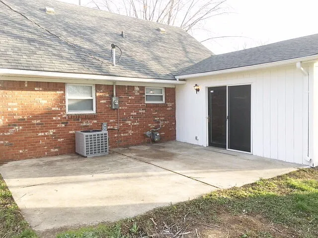 10307 Chris Dr — Photo 15