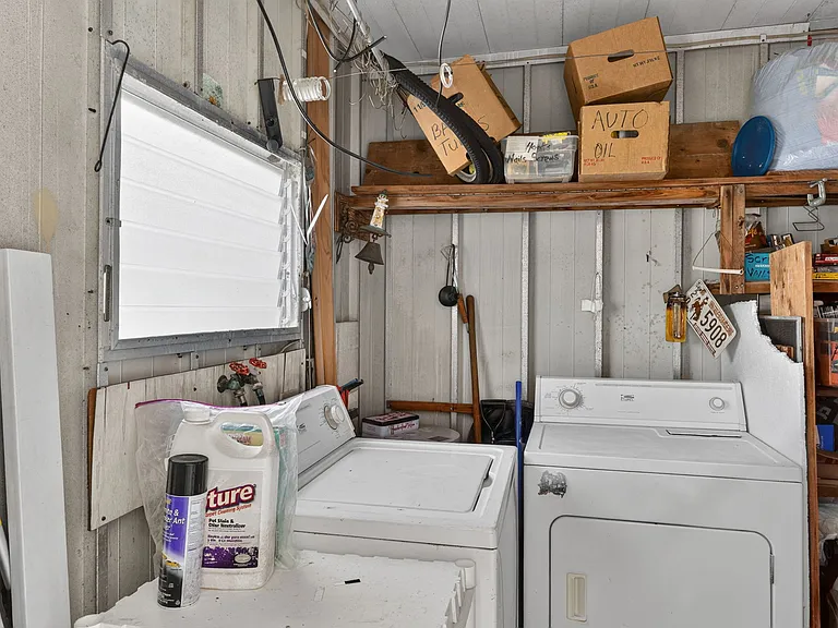 718 S Green Cir — Photo 34