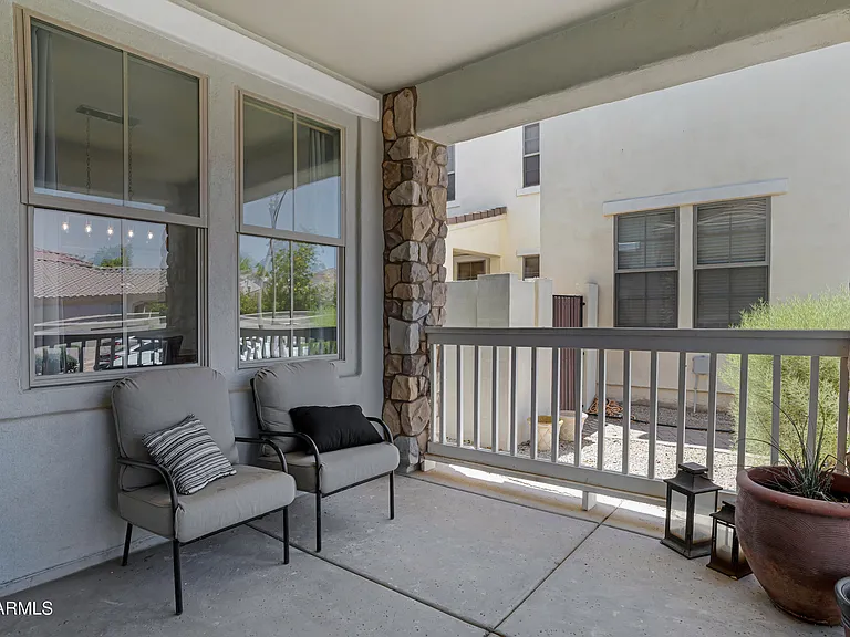 1331 S Colt Dr W — Photo 3