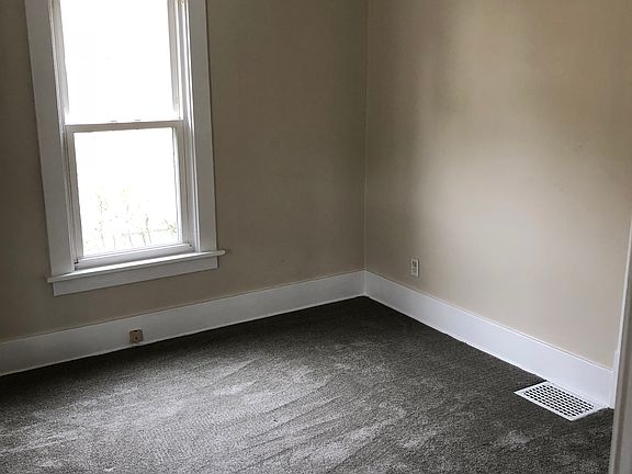 Bedroom. 