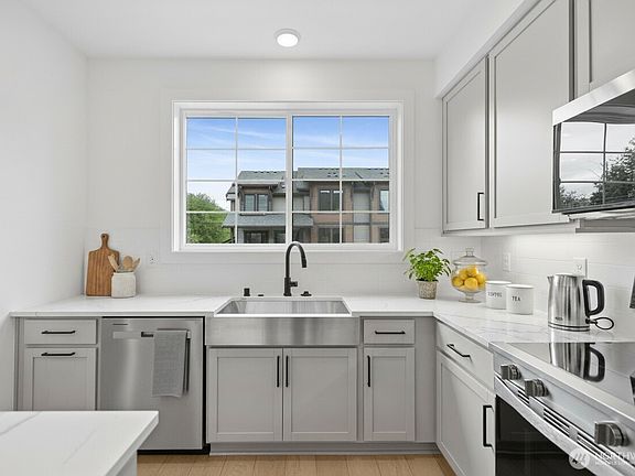 5th image of 1191 Waterfall Way SE #1703