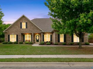 162 Rainbow Glen Cir, Madison, AL 35758