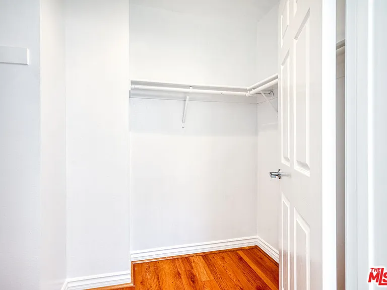 1030 S Norton Ave #6 — Photo 12