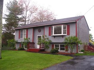7 Buttonwood Rd, South Berwick, ME 03908