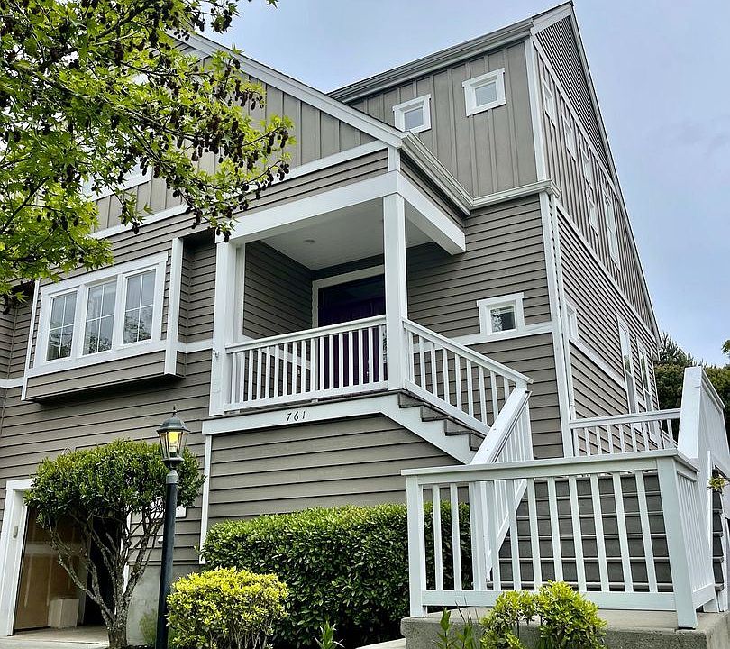 1st image of 761 Village Cir NW