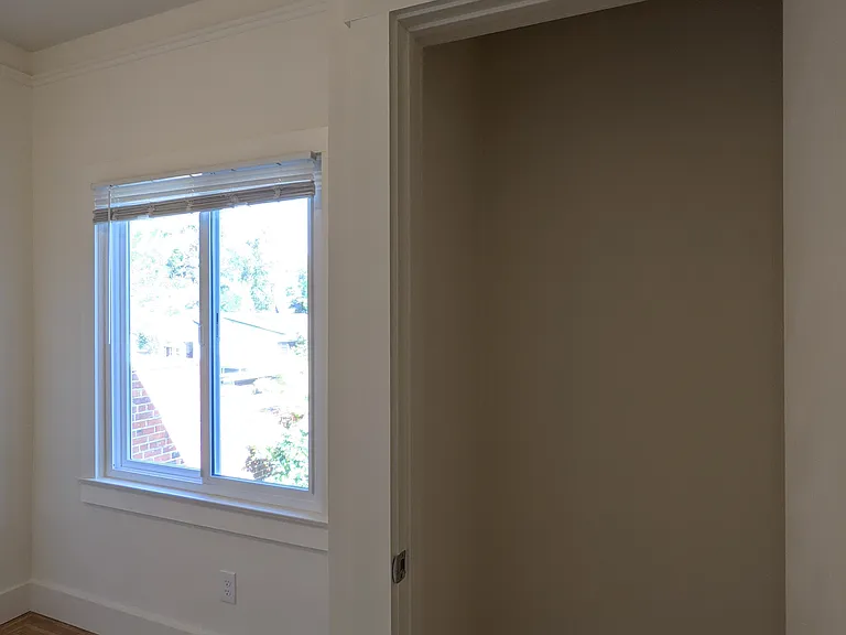 2079-87 Delaware Street — Photo 105