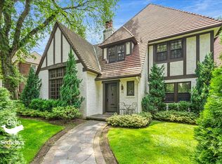 25 Shorthill Rd, Forest Hills, NY 11375