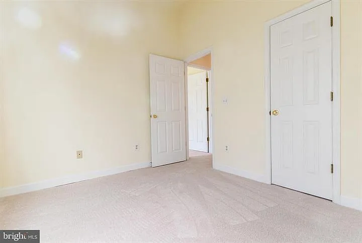 3 bed, 1600 sqft, $2,850 — Photo 2