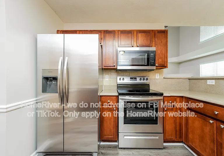 4723 Beau Point Ct — Photo 6
