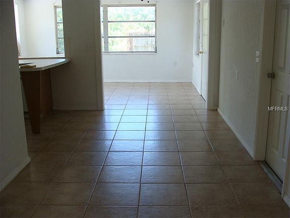 5th image of 7400 Country Club Dr