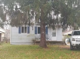 5316 Drayton Rd, Clarkston, MI 48346