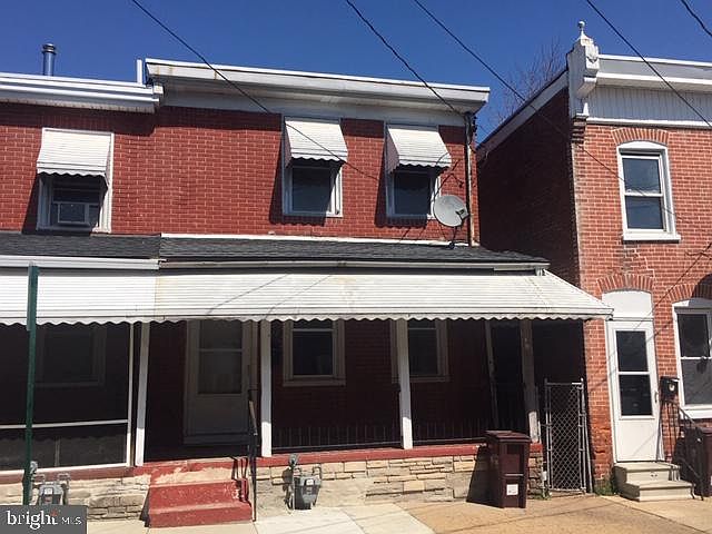 1st image of 1107 Columbia Ave