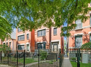 2132 W Schiller St APT 1R, Chicago, IL 60622