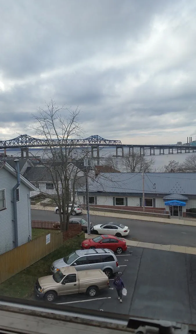 2 bed, 750 sqft, $1,800 — Photo 1