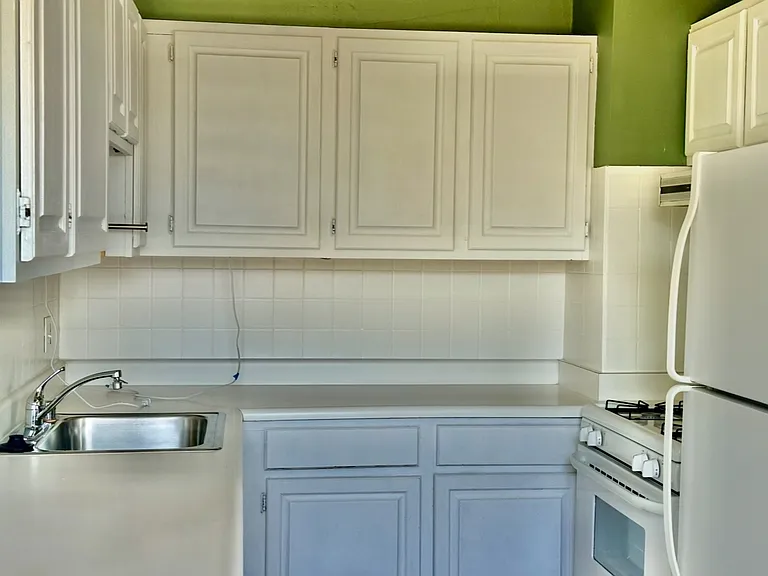 2843 Webster St #102 — Photo 6