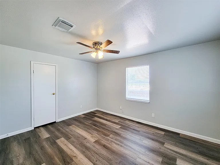 12330 Ormandy St — Photo 15