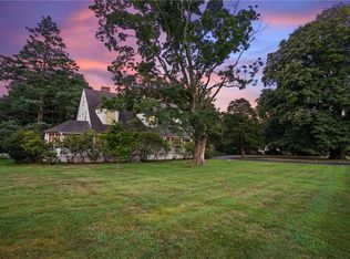 81 Highfield Rd, Harrison, NY 10528