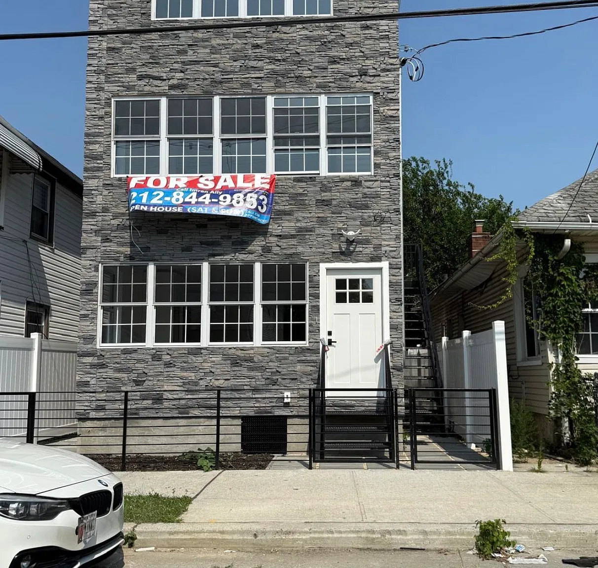 414 Beach 46th St — Photo 1