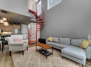 527 N 15th Ave SW #416, Calgary, AB T2R1R5