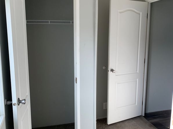 421 N 200 W TRAILER 21