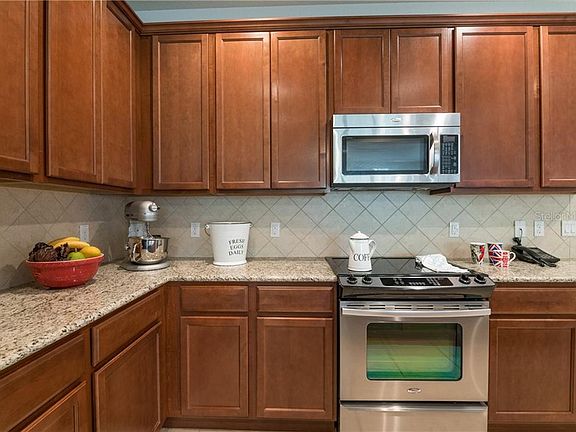 4th image of 11813 Zelkova Ln #2B