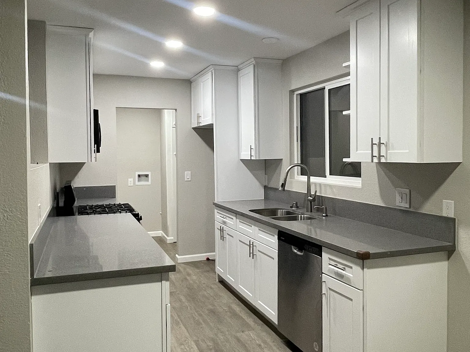 4 bed, 1637 sqft, $3,200 — Photo 1