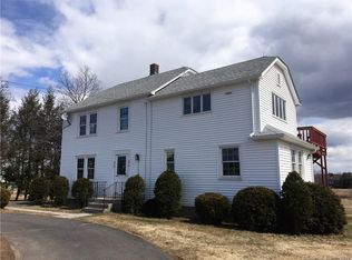 856 East St N, Suffield, CT 06078