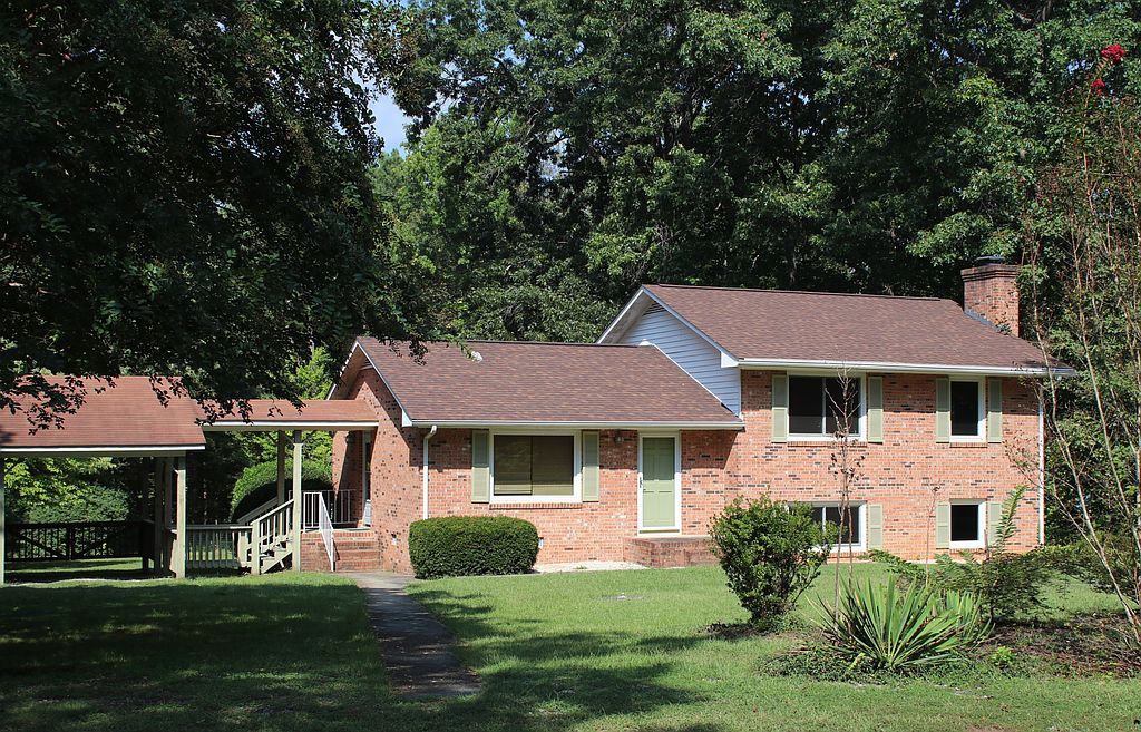 12024 Farmville Rd - Property Image