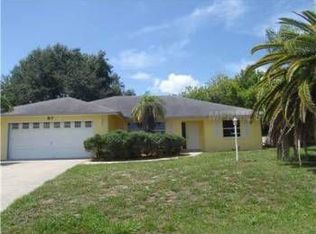 97 Mark Twain Ln, Rotonda West, FL 33947