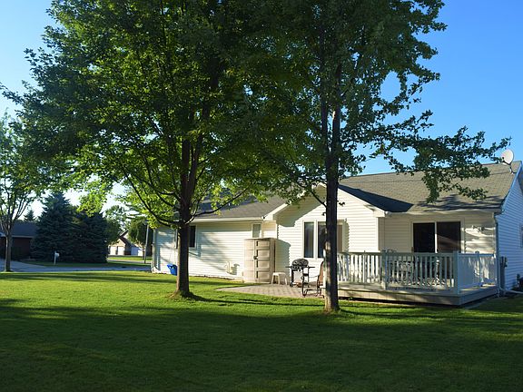 4th image of 3420 Wiggins Way