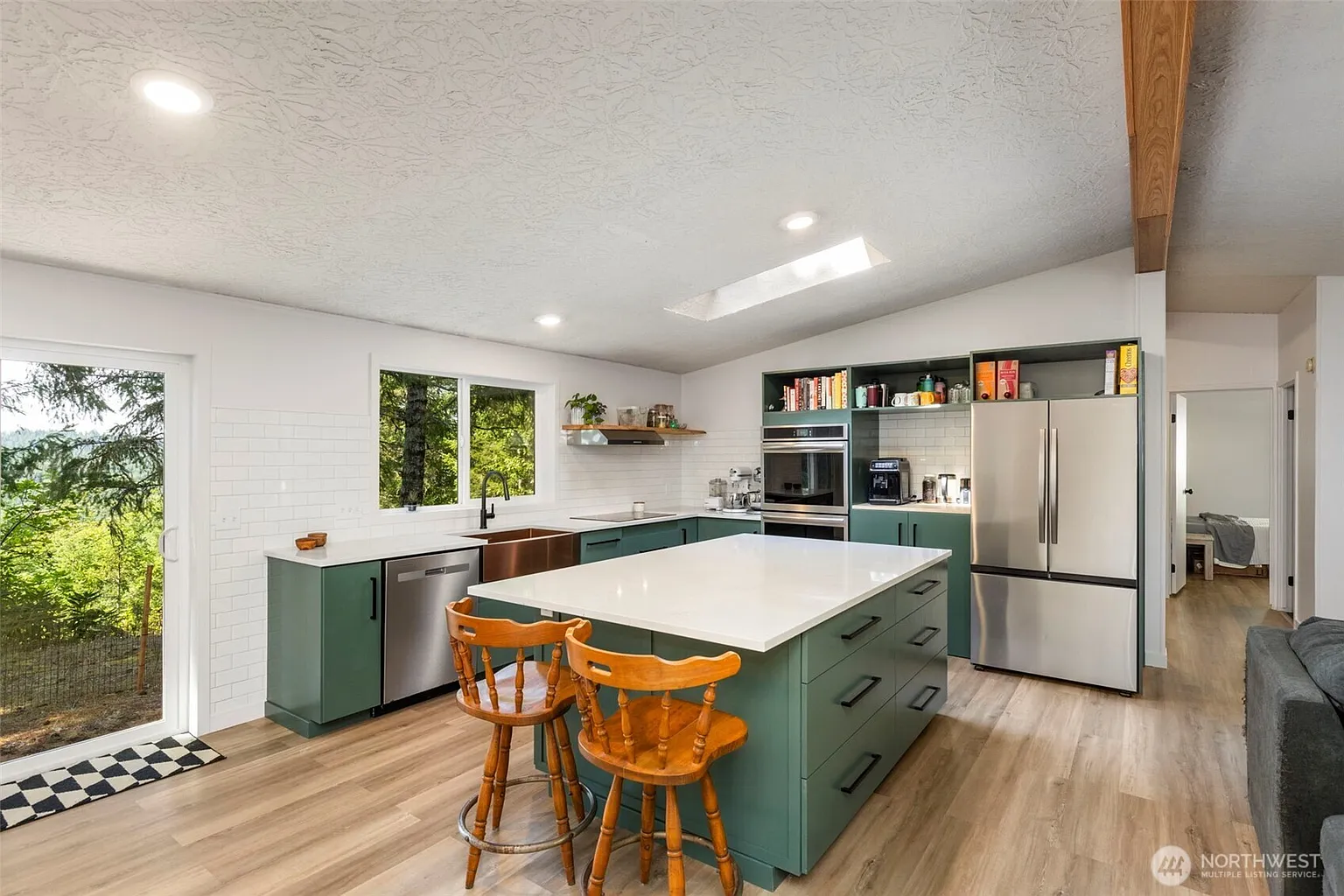 22779 Seabeck Holly Rd photo 1