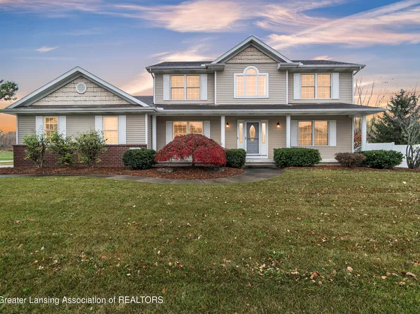 7620 Barsfield Ln, Grand Ledge, MI 48837