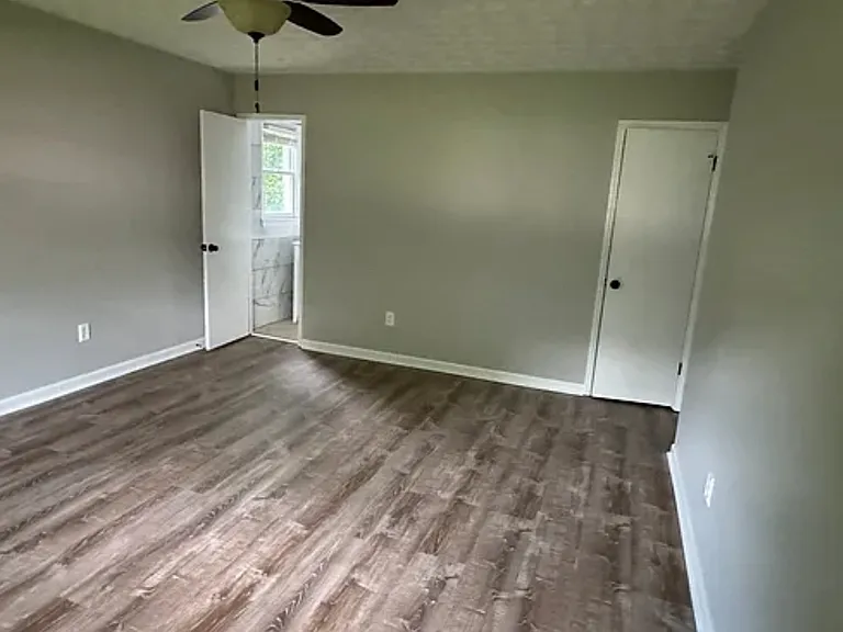 1490 Crooked Creek Rd — Photo 10