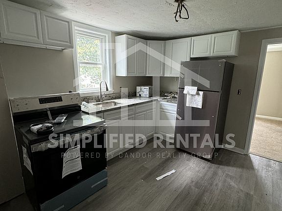 2nd image of 60 Ashland St #D