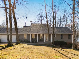 9 W Cobblestone Ct, Kuttawa, KY 42055