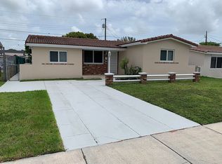 3131 NW 17th St, Miami, FL 33125