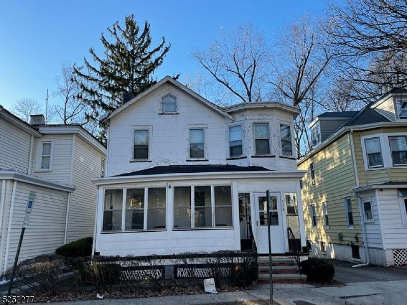1st image of 175 N Maple Ave